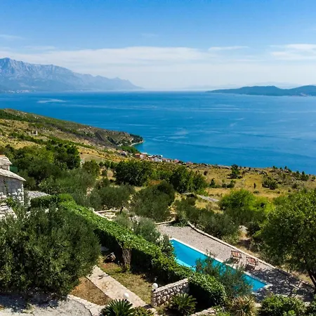 Dalmatian Stone With Heated Pool Holiday home Lokva Rogoznica